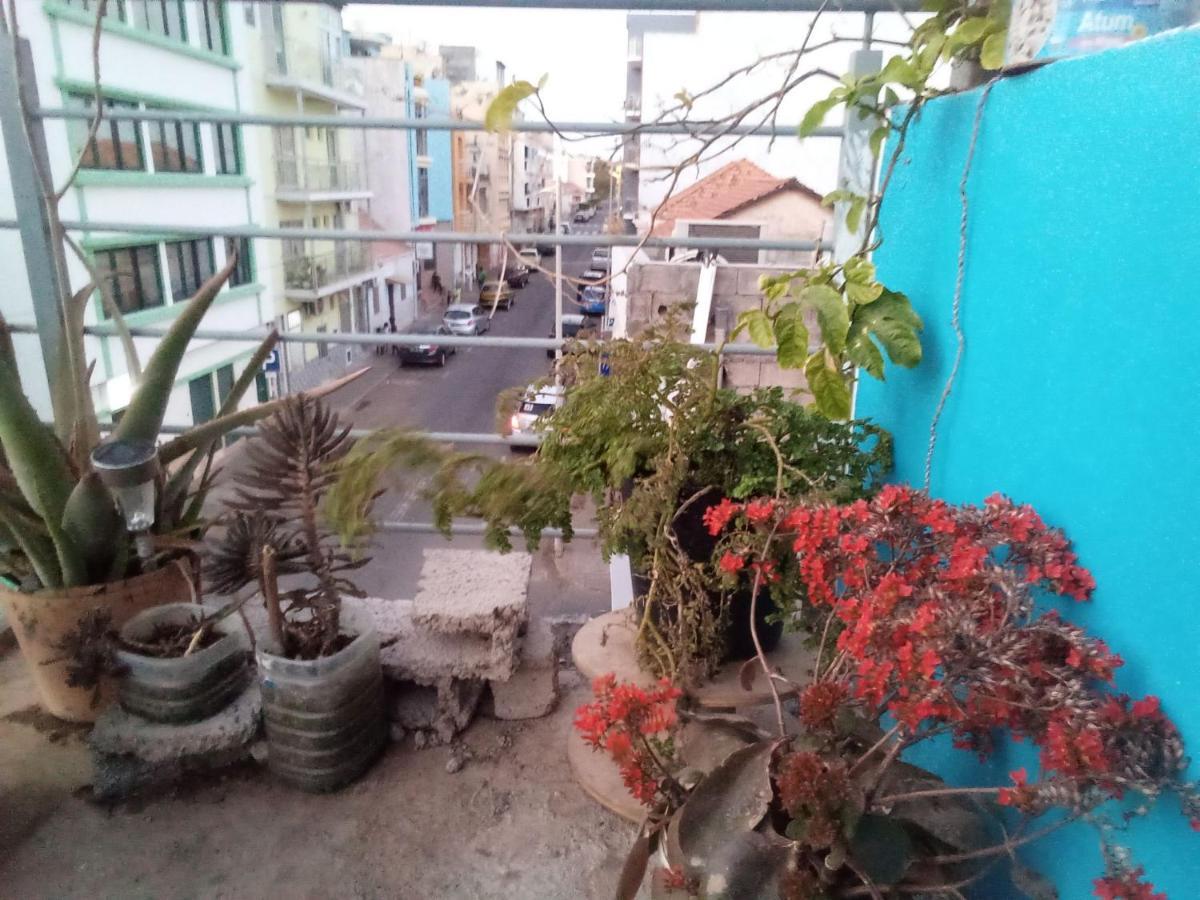 In The Heart Of Praia - Family B&B 外观 照片