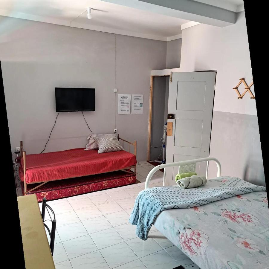 In The Heart Of Praia - Family B&B 外观 照片
